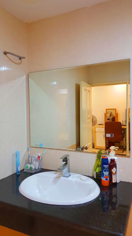 Sebong Hotel Ханой Екстериор снимка
