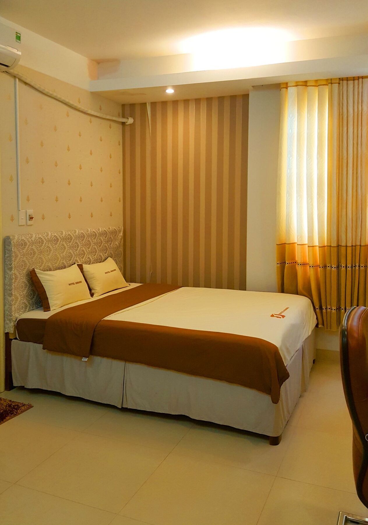 Sebong Hotel Ханой Екстериор снимка